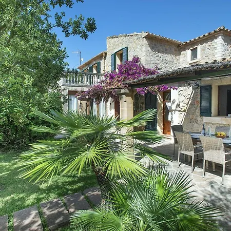 Villa Vidrier Ii By *