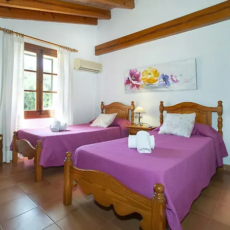 Villa Vidrier Ii By