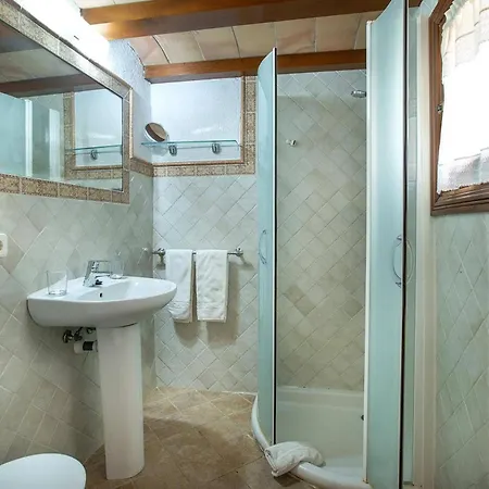 Vidrier Ii By Villa Port de Pollenca